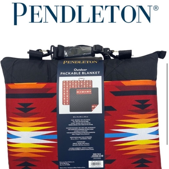 Pendleton Bedding Pendleton New Packable Picnic Blanket Red Short
